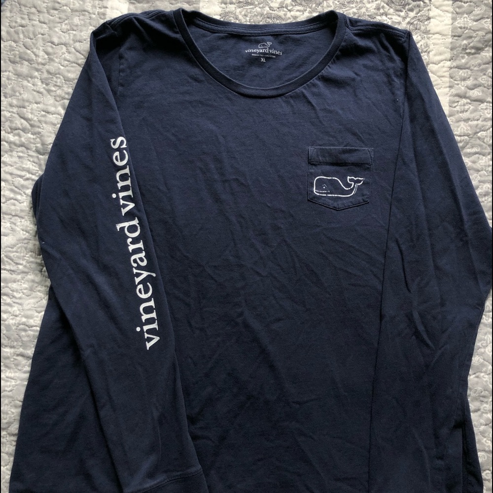 Vineyard Vines women’s long sleeve!